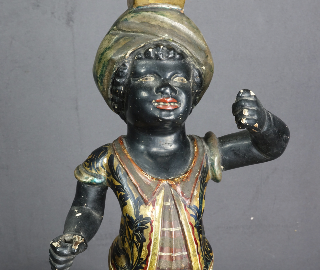 Venezianischer Blackamoor-Beistelltisch, gefasstes Holz, Italien, um 1860