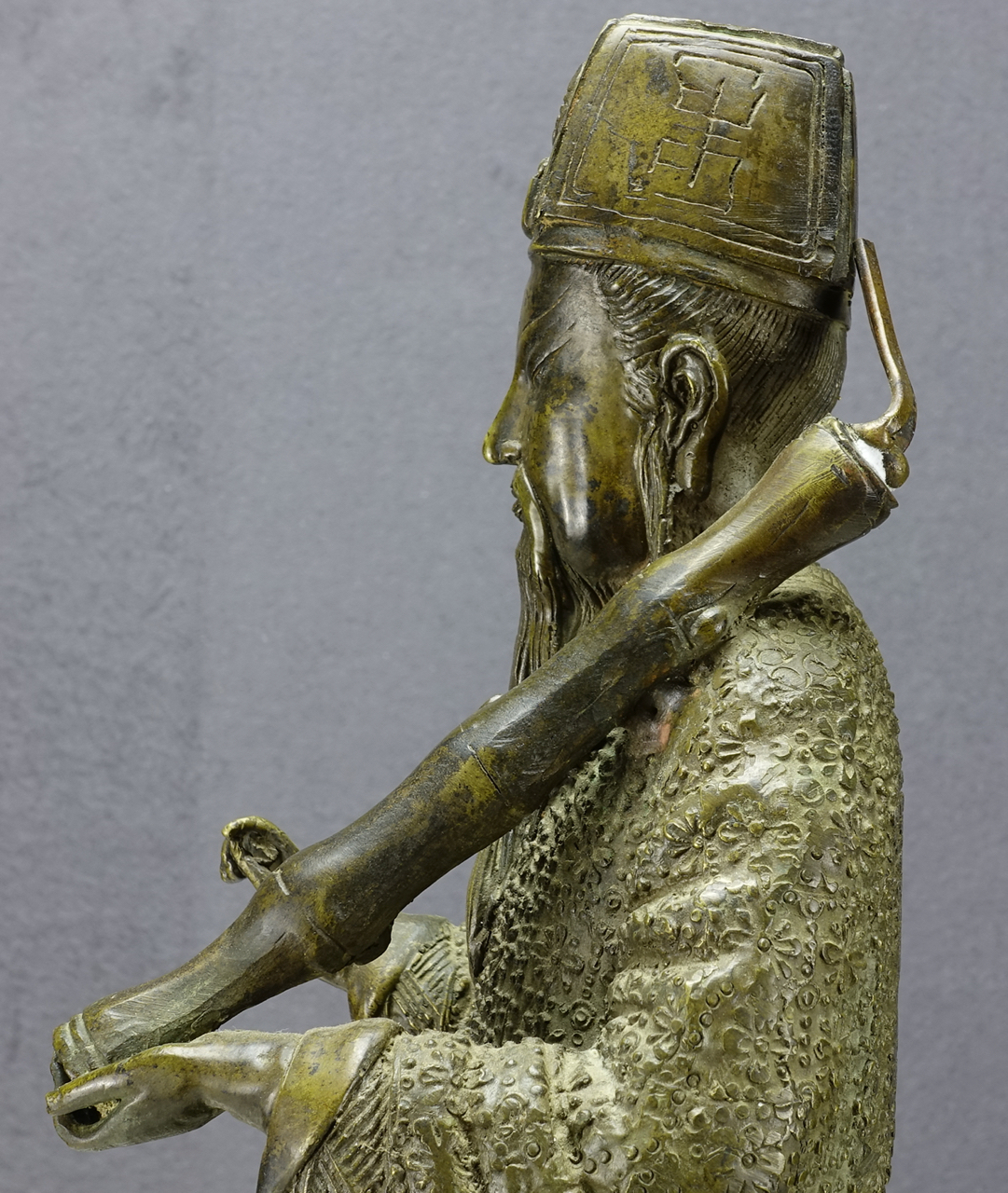 Bronze-Skulptur Chinesischer Würdenträger, gegossen, 19. Jahrhundert